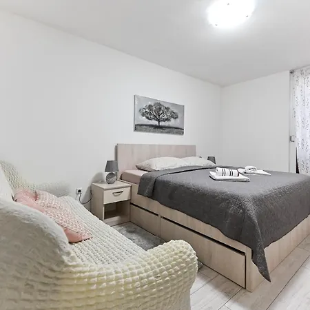 Apartment Ds